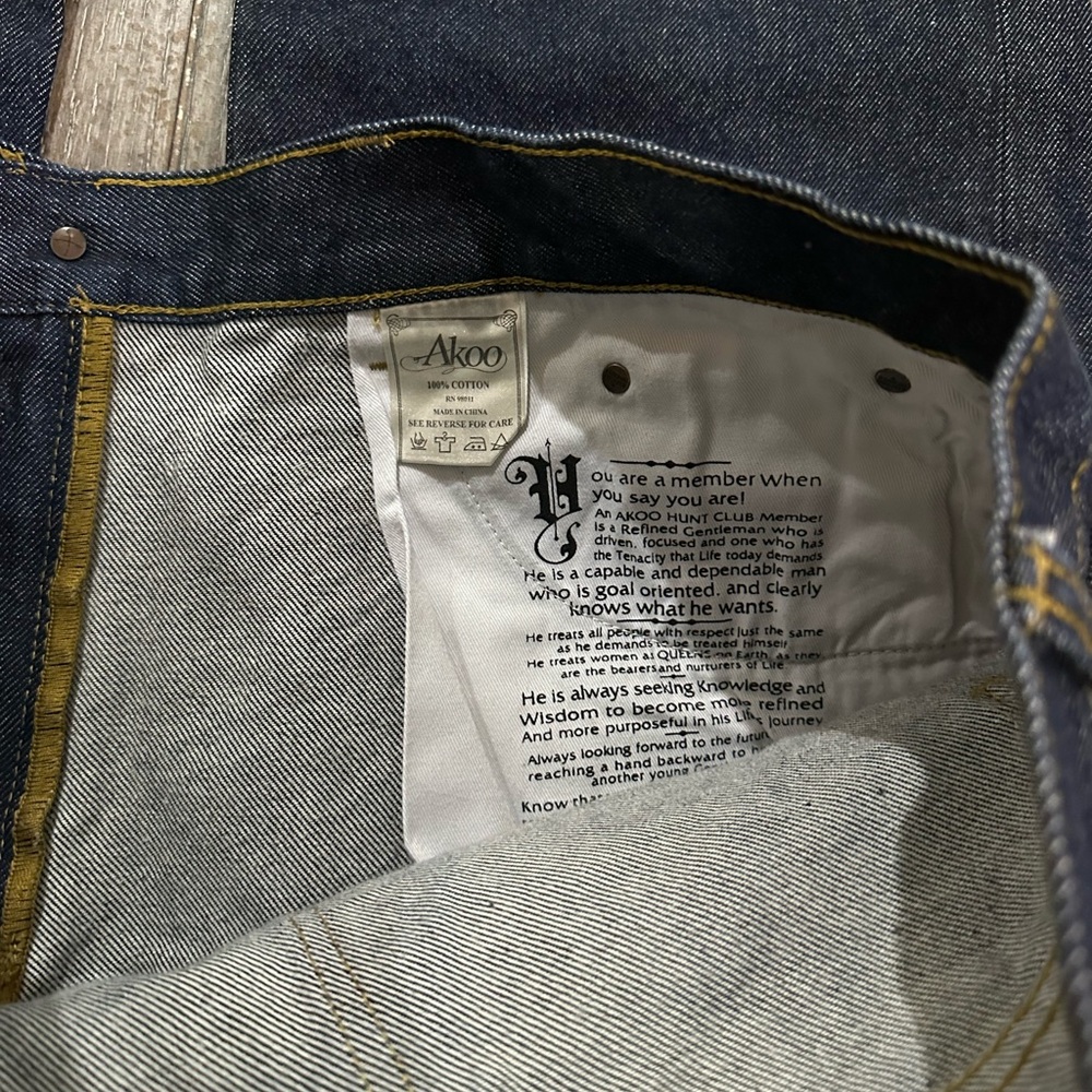 AKOO Men's Blue Jeans - Picture 13 of 16